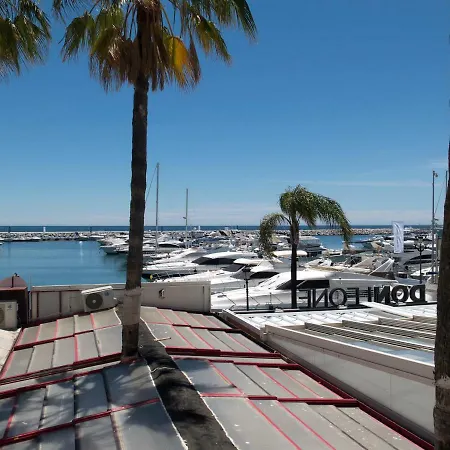 First Line P. Banus Sleeps 4 Apartment Marbella