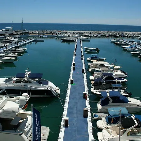 Apartment First Line P. Banus Sleeps 4